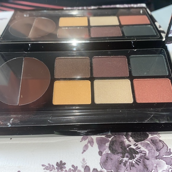 MAC and Makeup ForEver Bundle - Picture 2 of 5